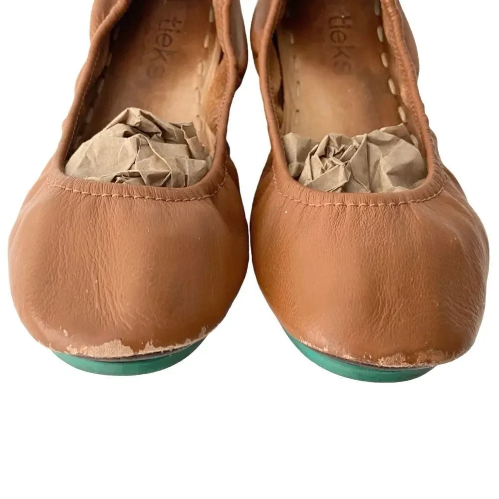 Tieks by Gavriele in Chesnut Ballet Flats in Size 5